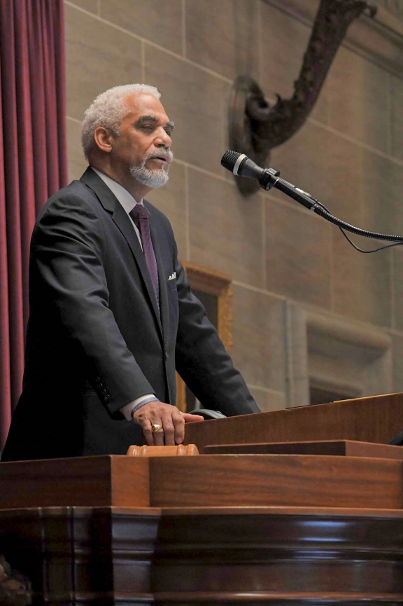 Chief Justice George W. Draper III delivers 202 state of the judiciary